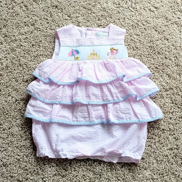 Petit Ami Other - 📦5/$25 Petit Ami Smocked outfit